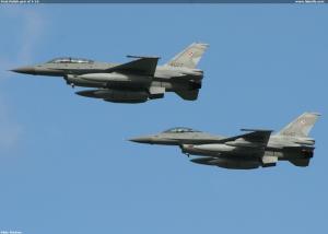 First Polish pair of F-16