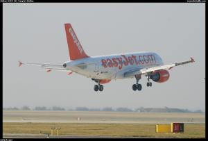 Airbus A319-111  EasyJet Airline