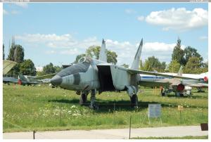 Mikoyan-Gurevich MiG-25RB