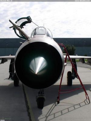 Portrét MiG-21
