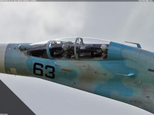 Bieloruské Su-27, prvá minuta displeja v nedelu..