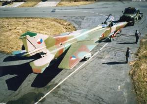 MiG-23U 8325