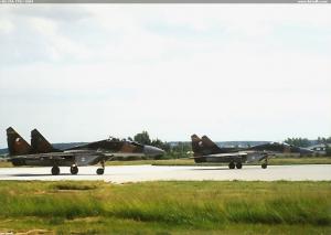 MiG-29A 7702+8304