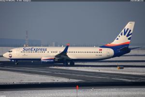 Boeing 737-8HC(WL) - TC-SNR - SunExpress