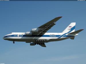 AN-124 v Pardubicích