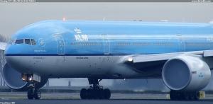 Boeing 777-206/ER @ AMS/EHAM