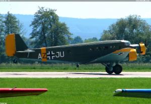 Tante Ju - 52