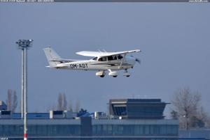 CESSNA 172SP Skyhawk - OM-AGT - AIR CARPATIA