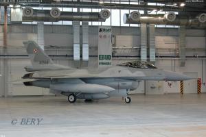 F-16C (3. ELT) - I sousedé modernizují :)