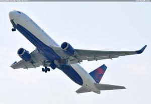 Boeing B767-332/ER * Delta Air Lines *
