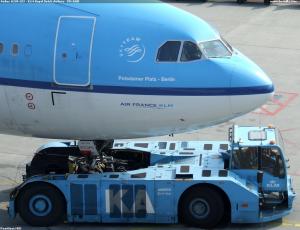 Airbus A330-203 - KLM Royal Dutch Airlines - PH-AOB