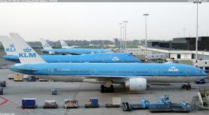 Boeing 777-206/ER - KLM Royal Dutch Airlines - PH-BQI