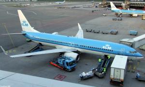 Boeing 737-9K2 - KLM Royal Dutch Airlines - PH-BXT