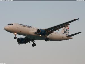 Airbus A320 - přistání na Korfu.