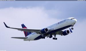 Delta Air Lines - Boeing 767-332/ER