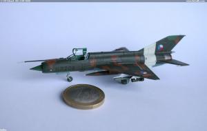 1/144 Eduard, MiG-21MF 8208