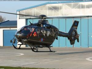 OK-DSA => EC135-T1 při odletu z heliportu