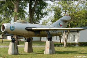 Vlečný MiG-15