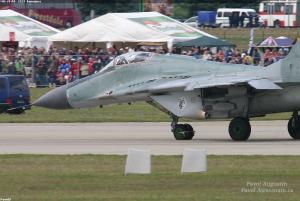 MiG-29 AS   2123  hamujúca